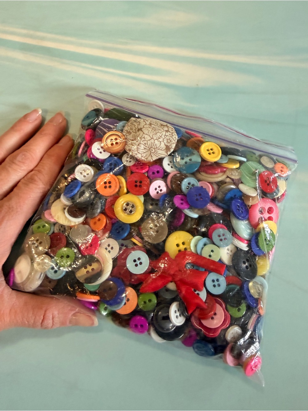 Mixed Color Assorted Buttons Lot - Picture 3 of 3